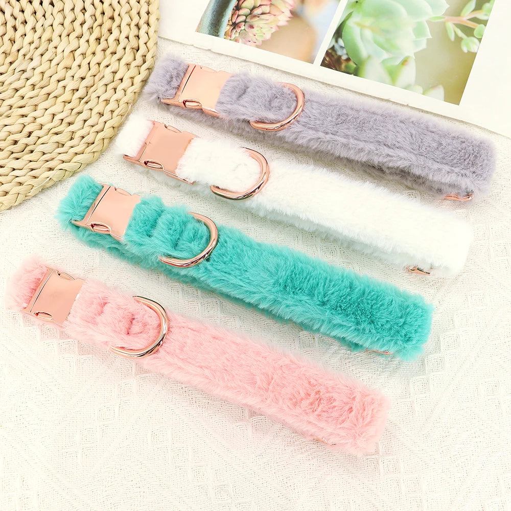 Gepersonaliseerde Teddy Halsband – Warm, Zacht en Veilig