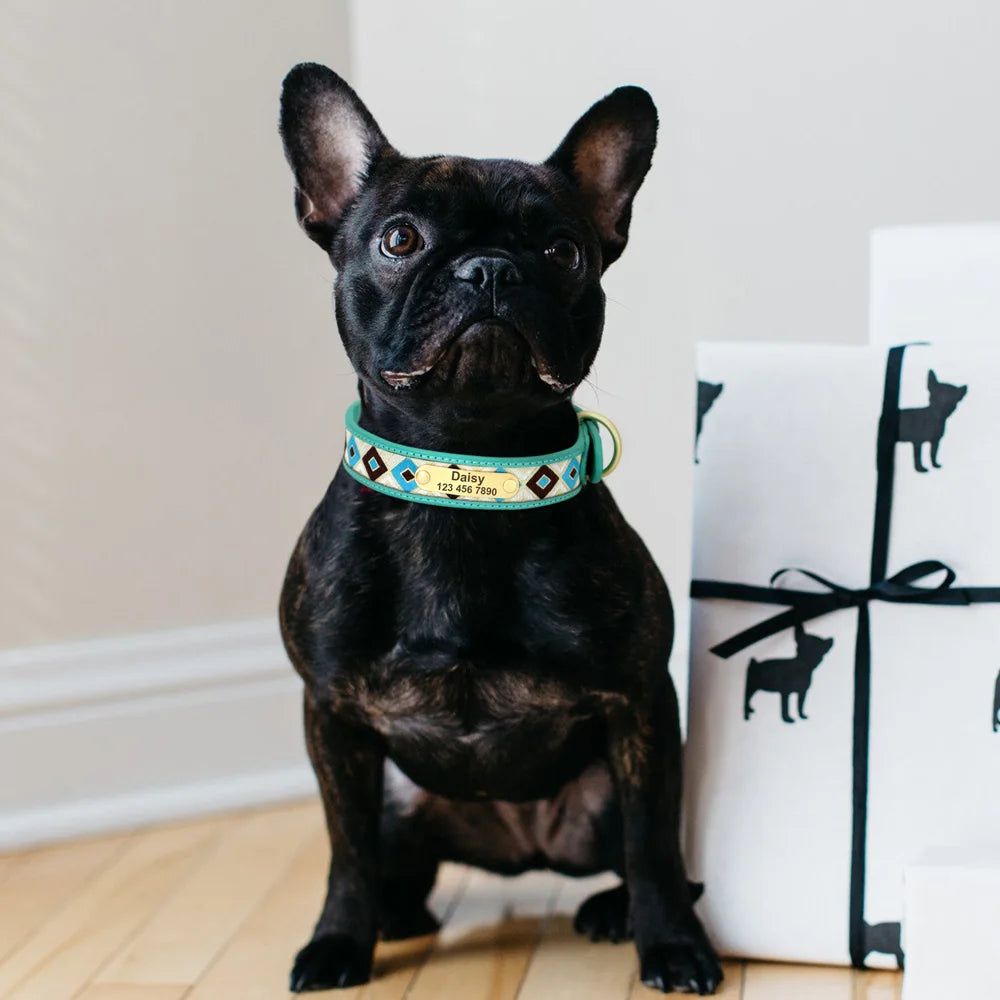 Personalisiertes besticktes Halsband – Einzigartig & Bequem
