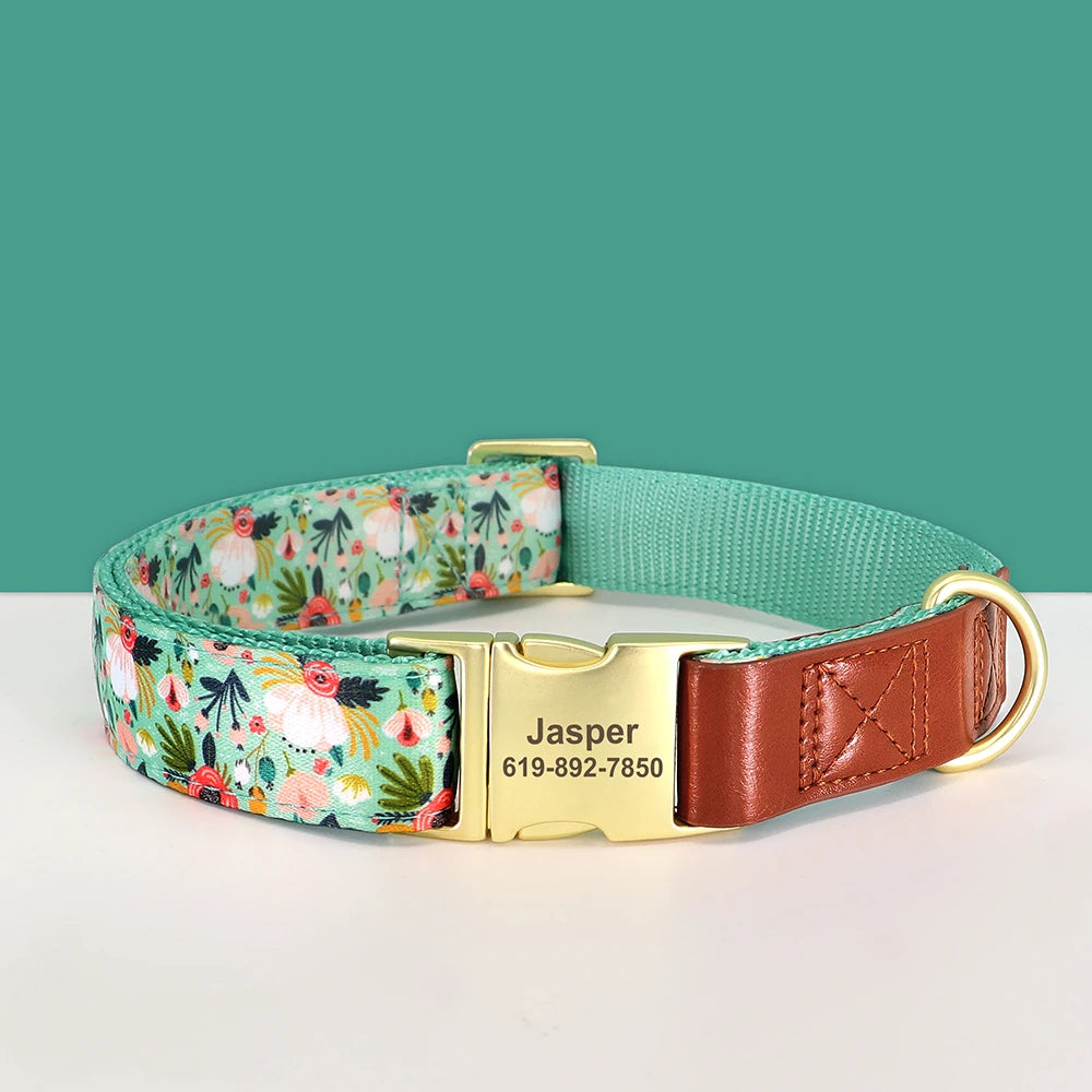 Mooie Gepersonaliseerde Halsband met Bloemenprint – Stijl en Veiligheid voor Jouw Hond