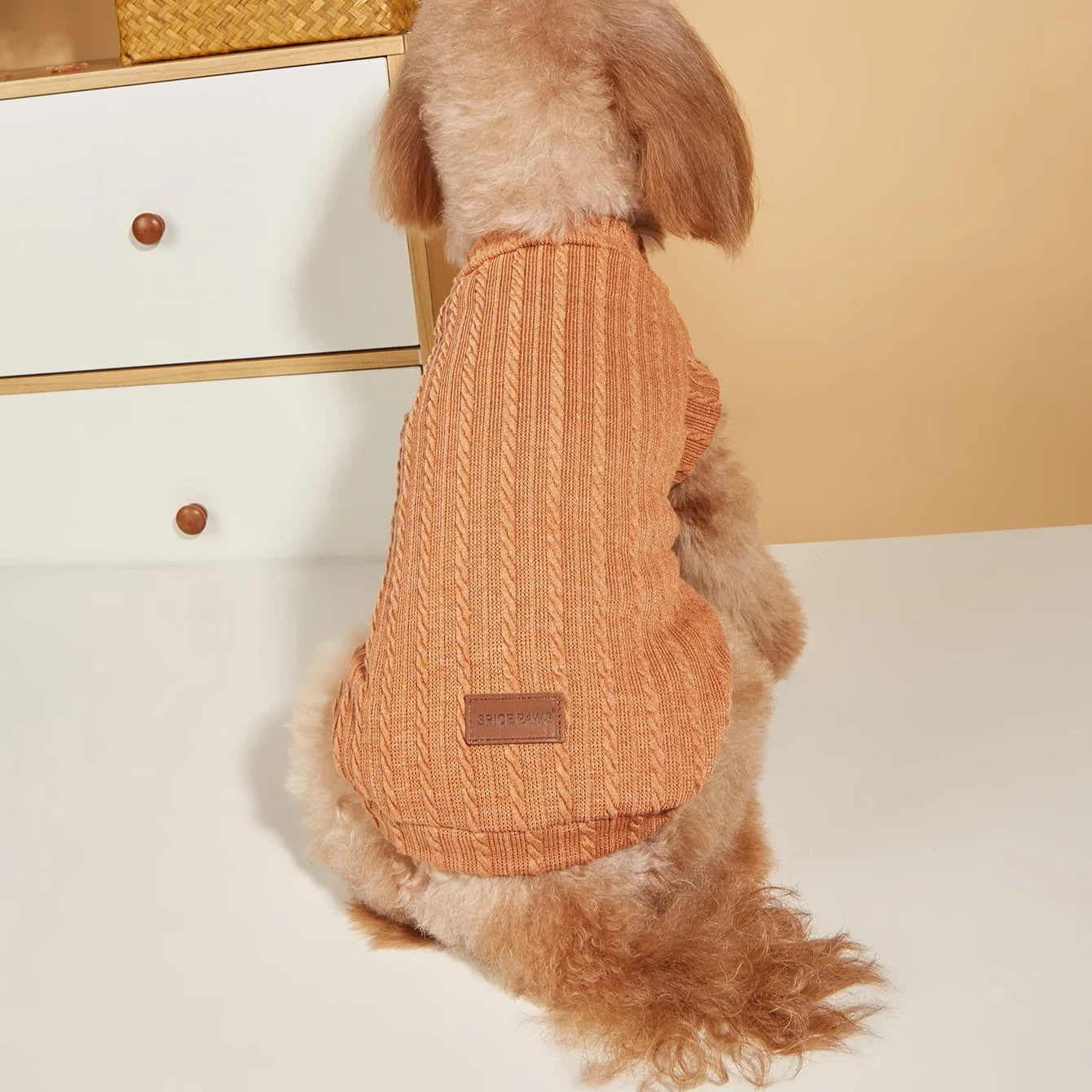Gestricktes T-Shirt