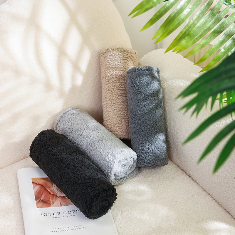 Weiche, bequeme, wasserdichte Schlafdecke – warm und praktisch