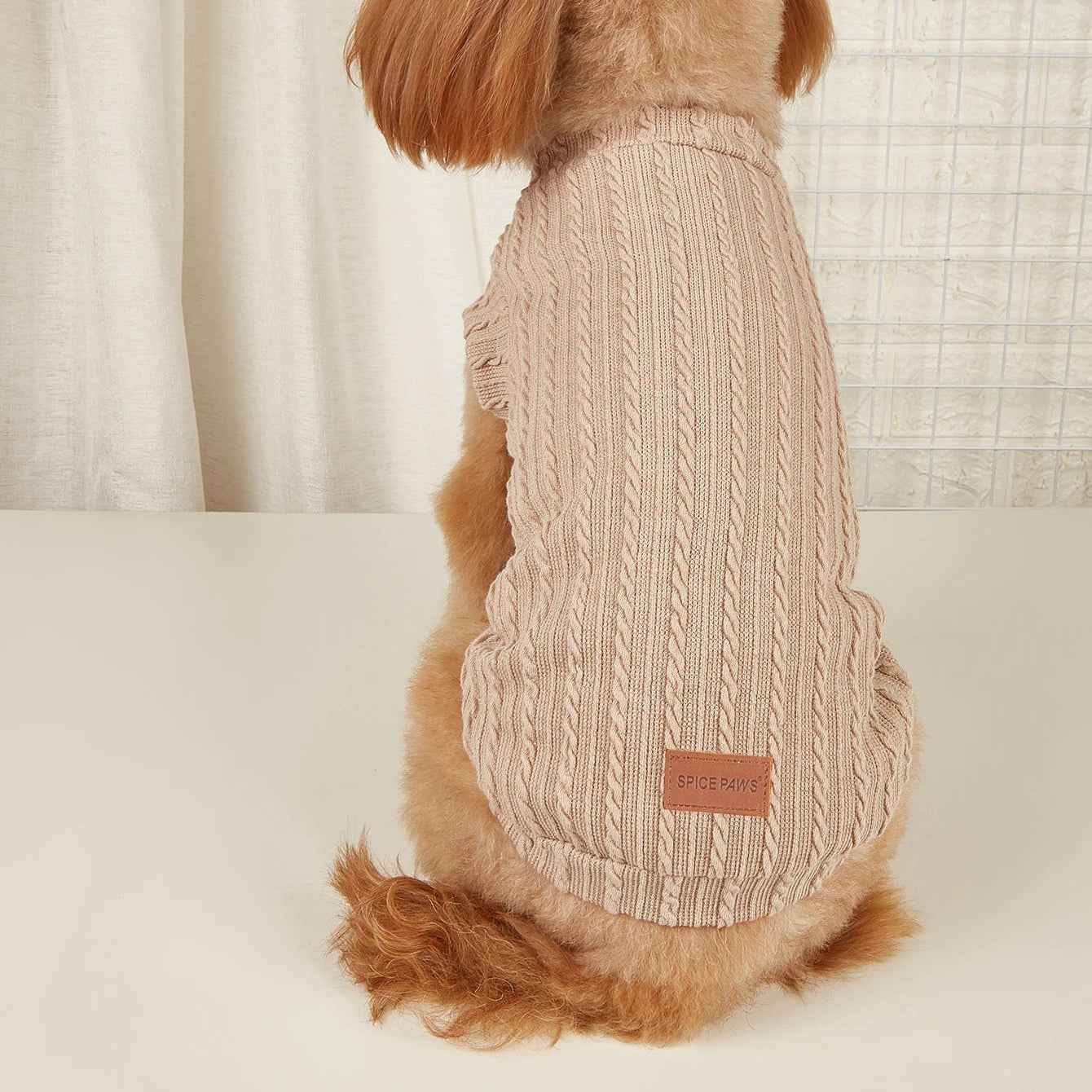Gestricktes T-Shirt
