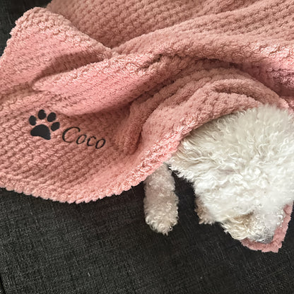 Hundedecke – Persönlich bestickt mit Namen