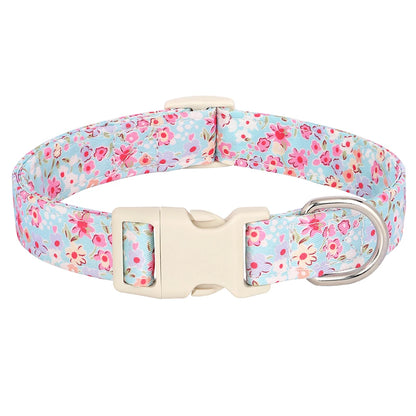 Nylon Hondenhalsband met Bloemenprint – Stijlvol en Verstelbaar