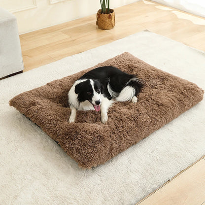 Blød hundeseng – Komfort og varme til din hund