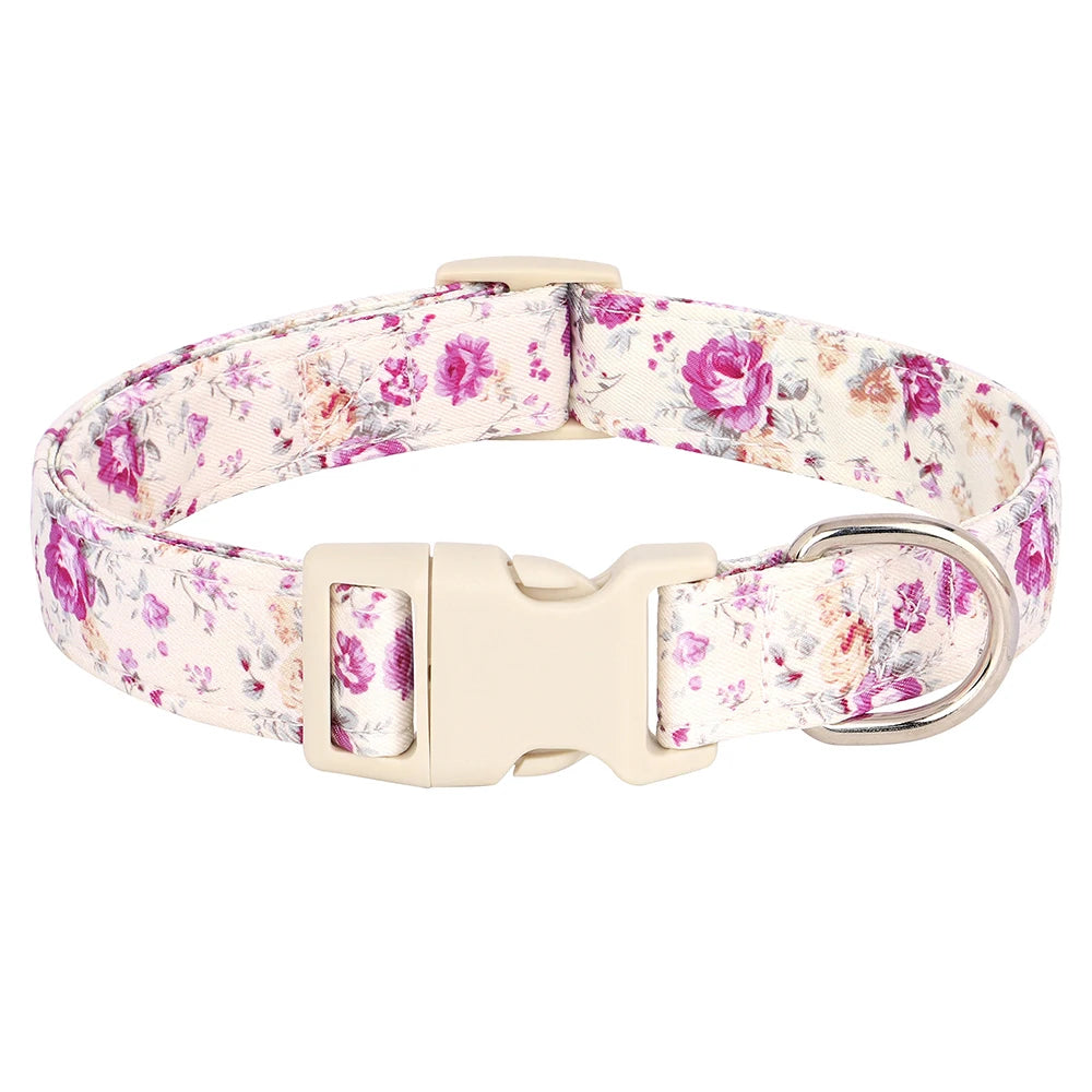 Nylon Hondenhalsband met Bloemenprint – Stijlvol en Verstelbaar