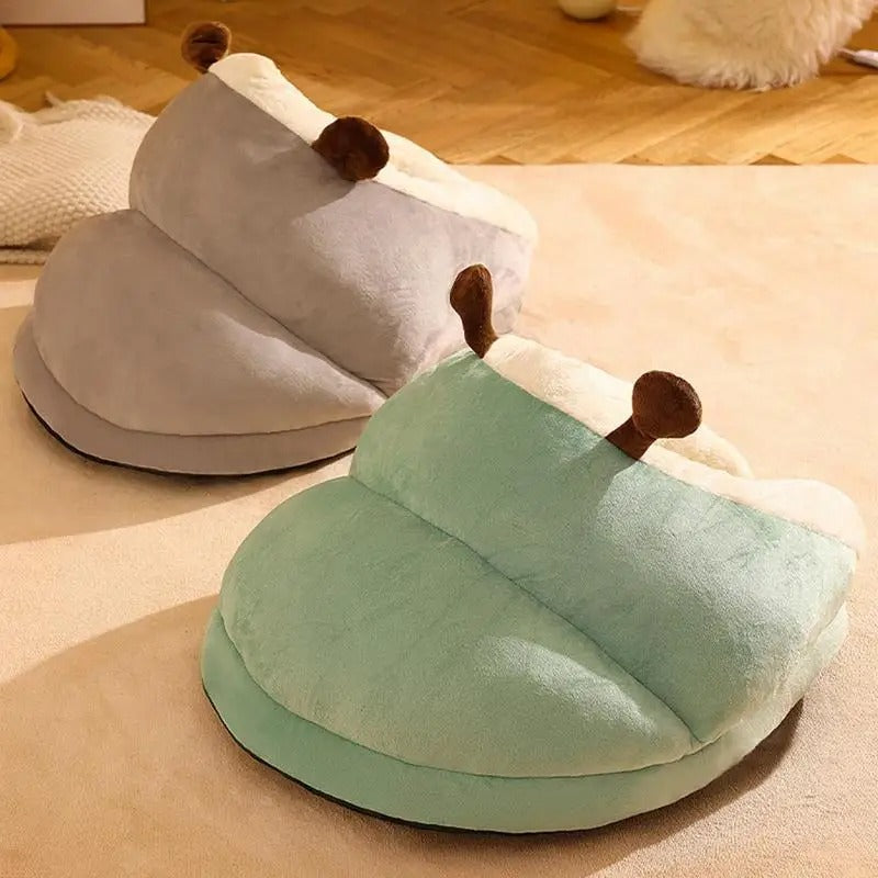 Kleines Slipper-Hundebett – warm und gemütlich